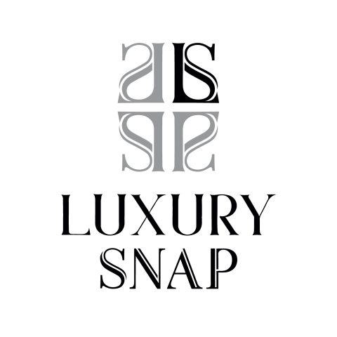 Luxury Snap Logo by Laura Brunereau